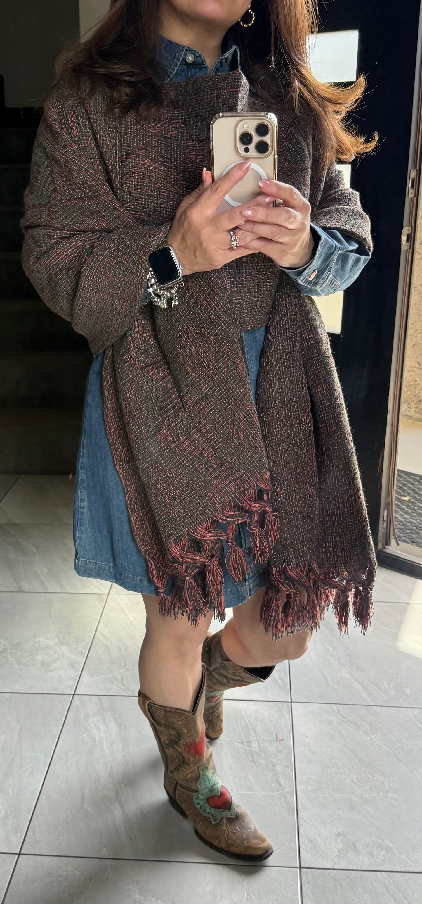 Mexican Woven Rebozo with Chest Panel – Artisan-Made Traditional Shawl – Unique Design (Copy)