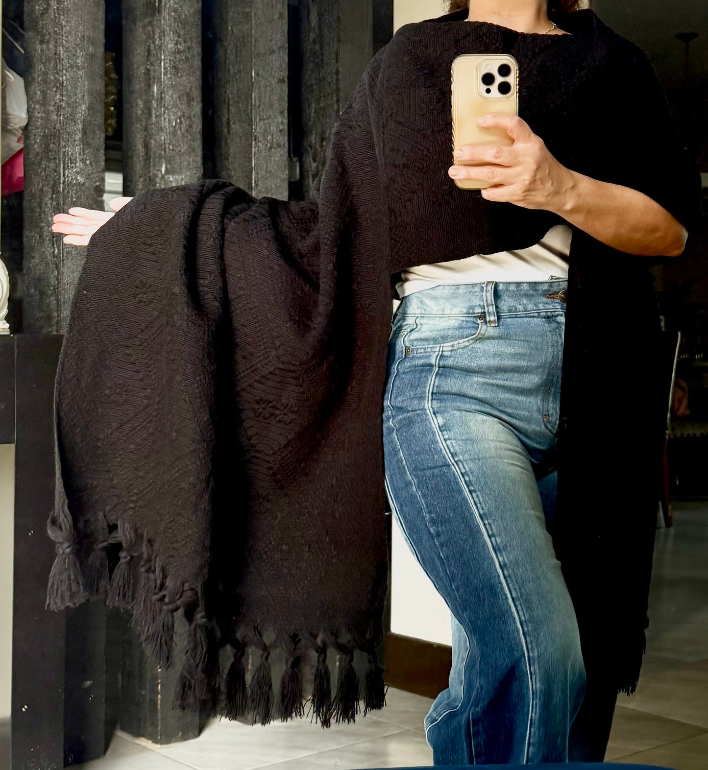 Mexican Woven Rebozo with Chest Panel – Artisan-Made Traditional Shawl – Unique Design (Copy)