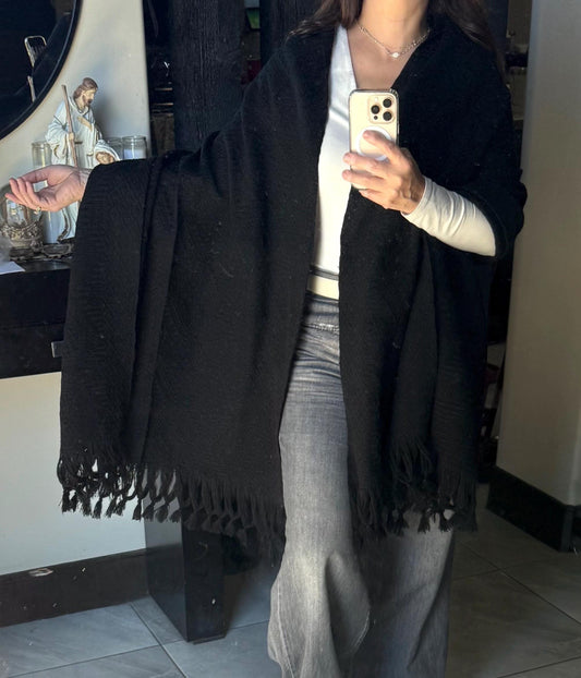 Mexican Rebozo – Black Shawl from Puebla | 80×28 in | CasaArtMex