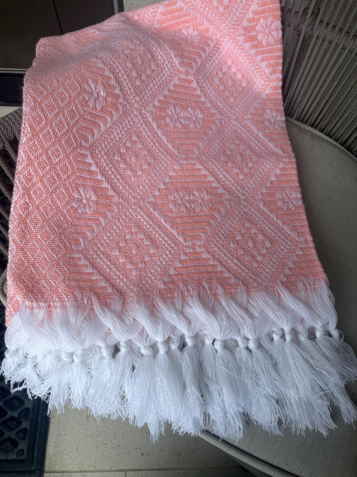 Mexican Rebozo – White | Peach Shawl from Puebla | 80×28 in | CasaArtMex