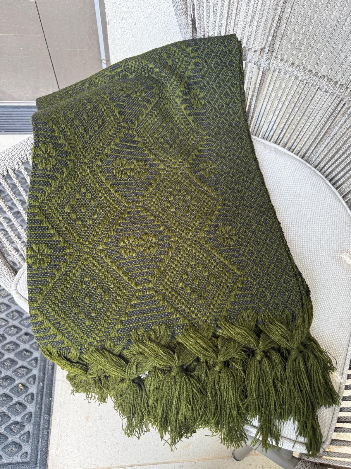 Mexican Rebozo – Army Green | Black Shawl from Puebla | 80×28 in | CasaArtMex
